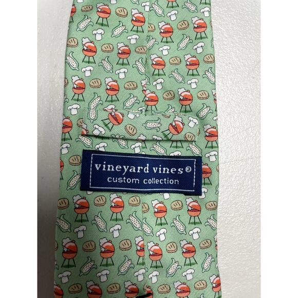 VINEYARD VINES Bundle of 2 Men's Neck Ties 100% Silk Rose Grill Corn Burger - Picture 3 of 16